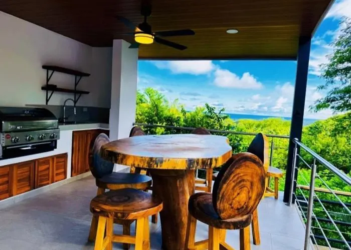 Сasa de vacaciones Casa Colibri Tropical Ocean View 5 Min To