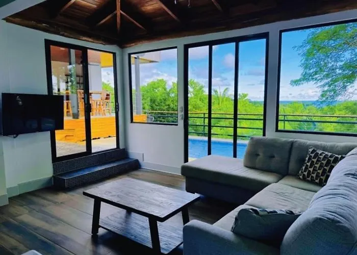 Сasa de vacaciones Casa Colibri Tropical Ocean View 5 Min To